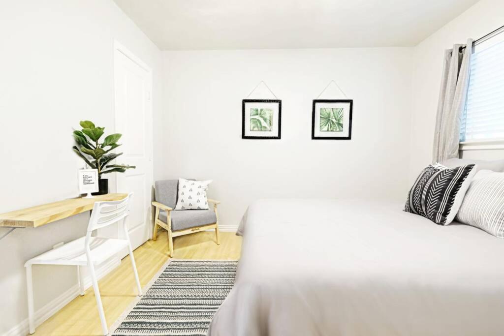 The Resting Space + Free Arboretum Tickets Dallas Bagian luar foto